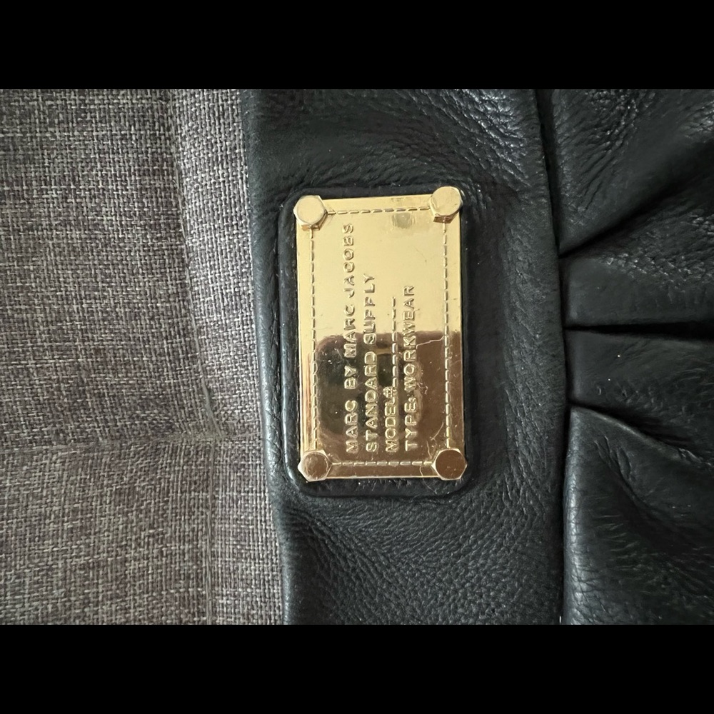 Marc Jacobs  leather black bag
